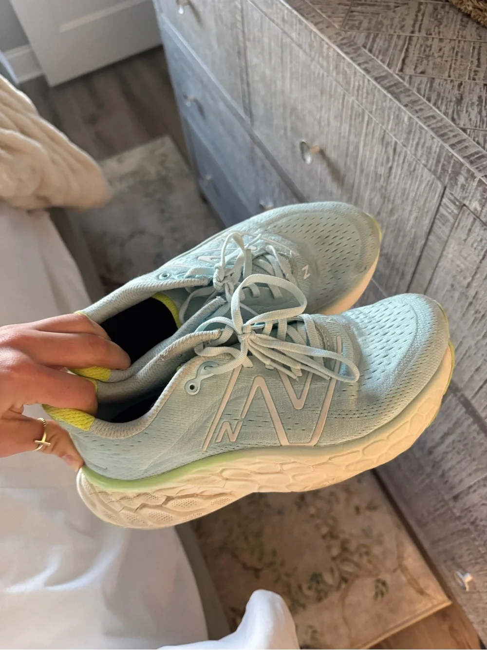 New Balance Women's Fresh Foam X More v4 Running Shoes - Blue/Green Aura